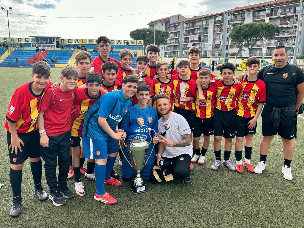 il-benevento-calcio-under-13-vince-la-quarta-edizione-del-torneo-memorial-gianni-di-marzio