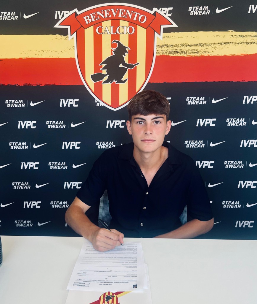 matteo-del-gaudio-primo-contratto-da-professionista